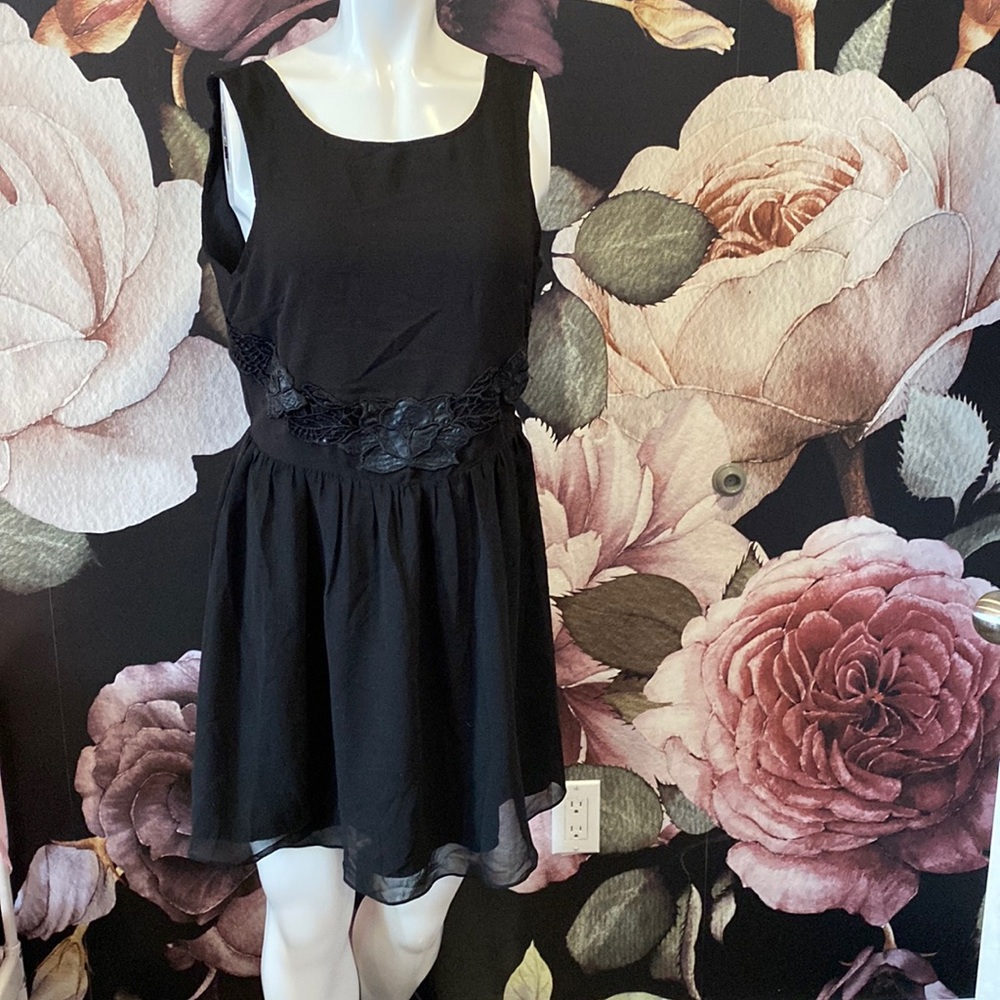 Beautiful Dress - fits a medium - large